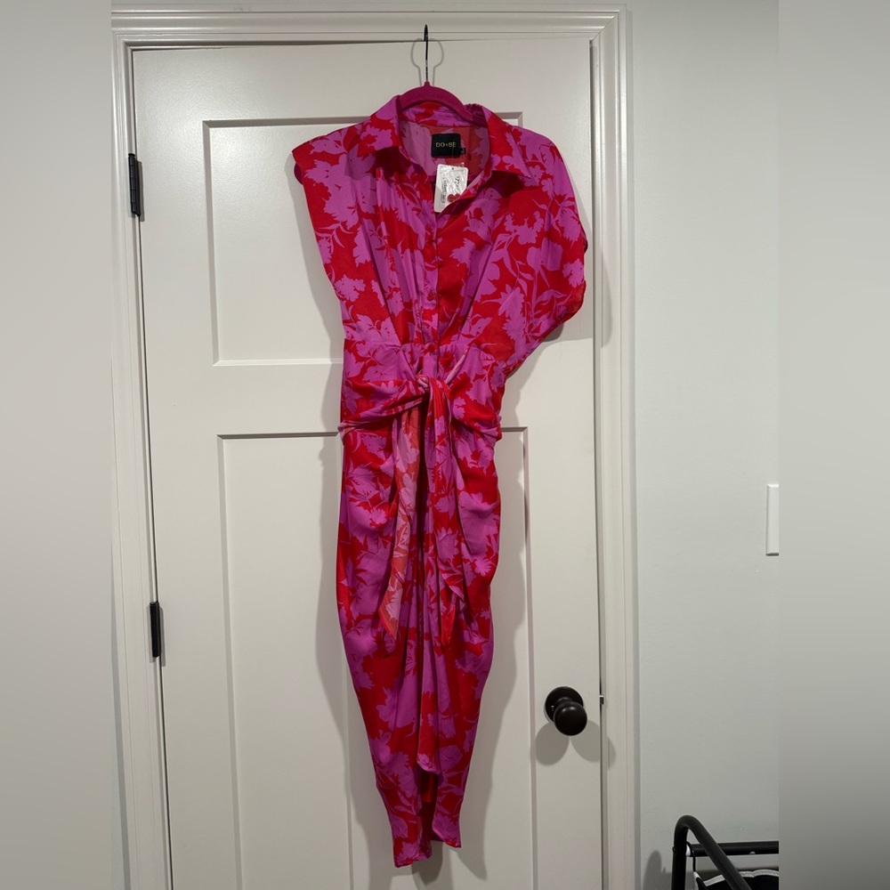 DO+BE Red and Pink Floral Midi Dress